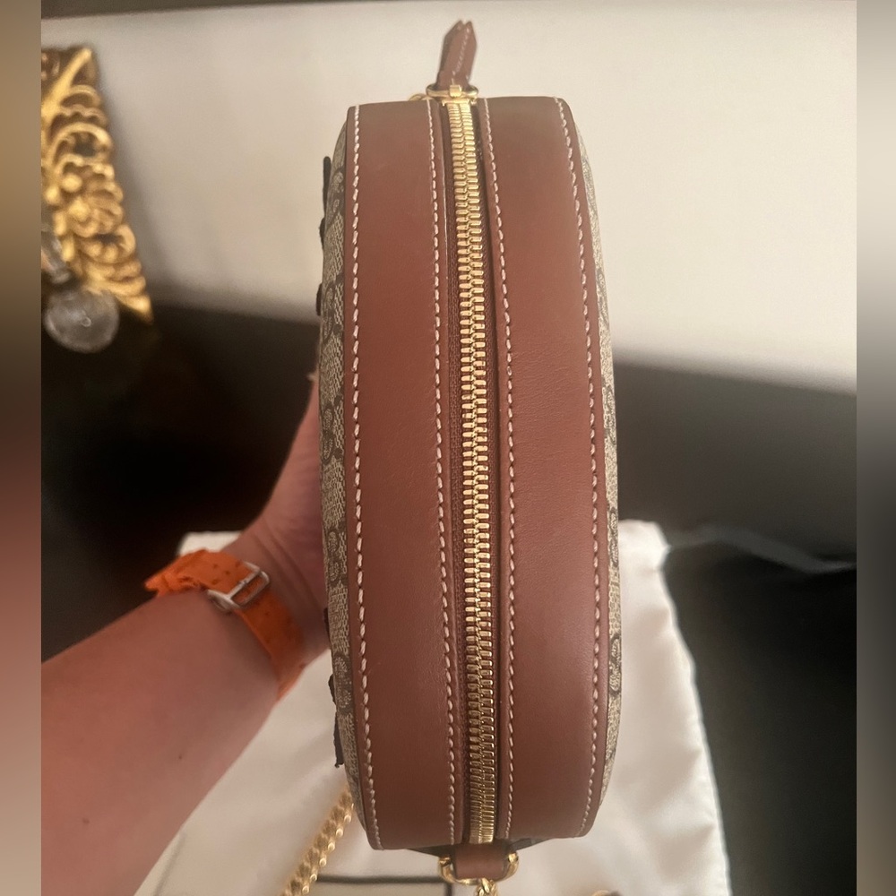 Gucci Beige and Brown Crossbody Bag with Floral Embroidery - Picture 5 of 16